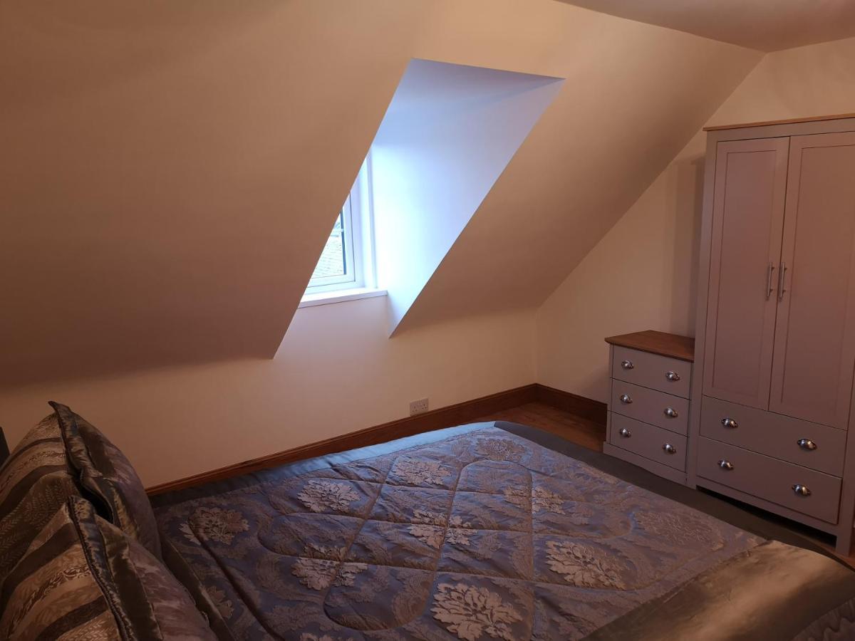Attic Floor Apartment, City Centre Ίνβερνες Εξωτερικό φωτογραφία