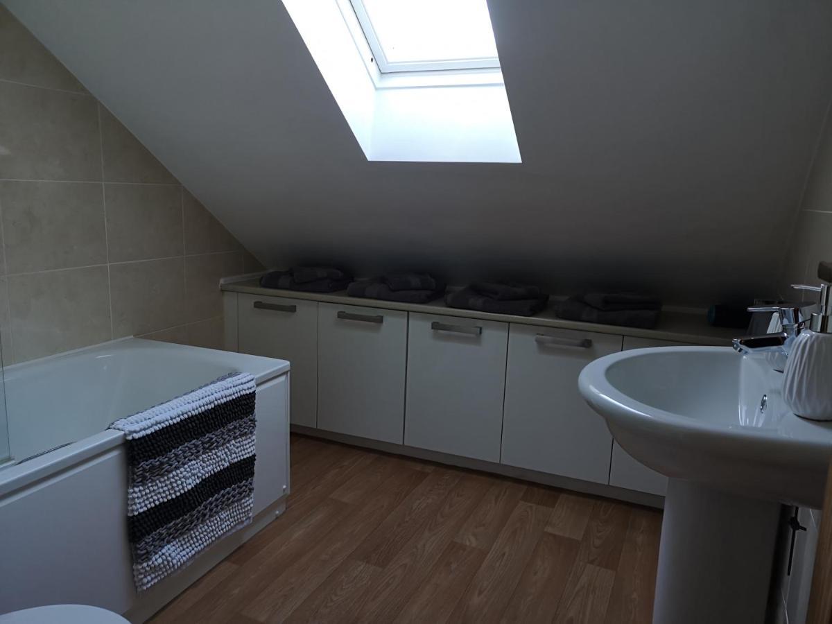 Attic Floor Apartment, City Centre Ίνβερνες Εξωτερικό φωτογραφία