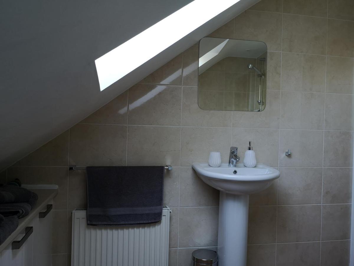 Attic Floor Apartment, City Centre Ίνβερνες Εξωτερικό φωτογραφία